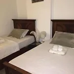 Cozy House 2Br, Airport, Who