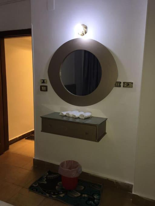 Cozy House 2br, Airport, Who Apartment Cairo